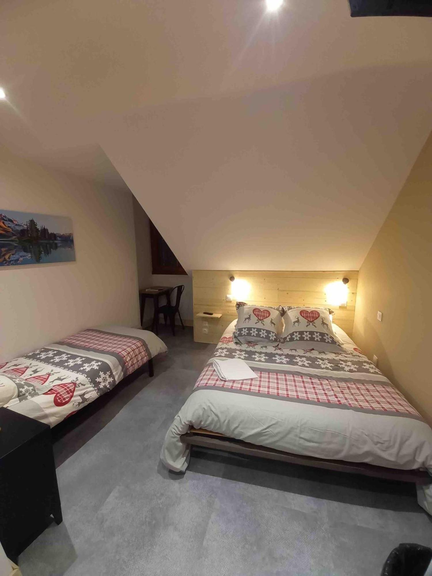 Auberge Le Vieux Chaillol Saint-Michel-de-Chaillol 部屋 写真